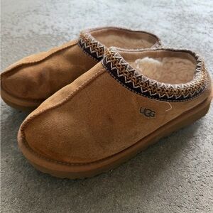 UGG Chestnut tasman